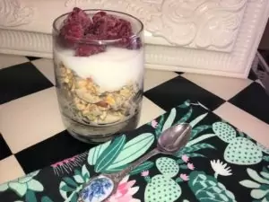 Overnight-Oats-with-berries