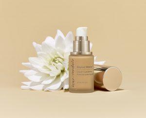 jane-iredale-beyond-matte-liquid-foundation