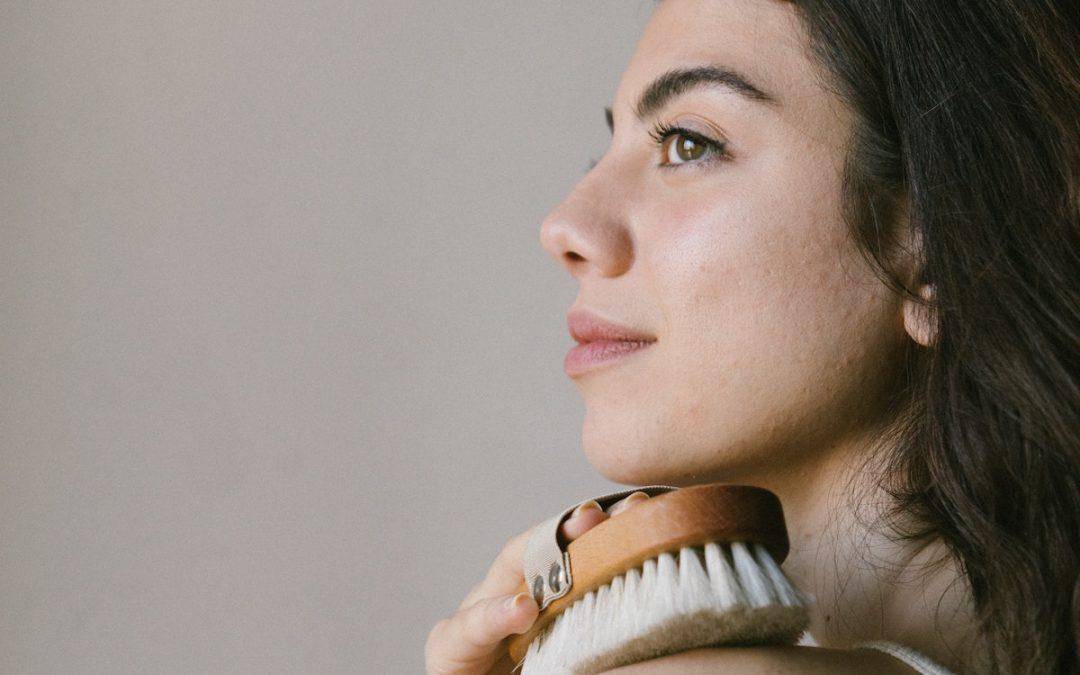 dry-body-brushing