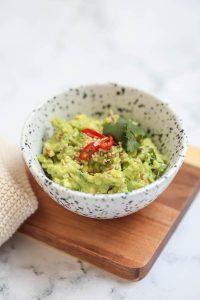 classic-guacamole