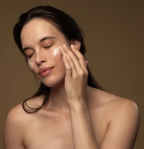 Avocado-Pear-Collagen-Boosting-Night-Cream